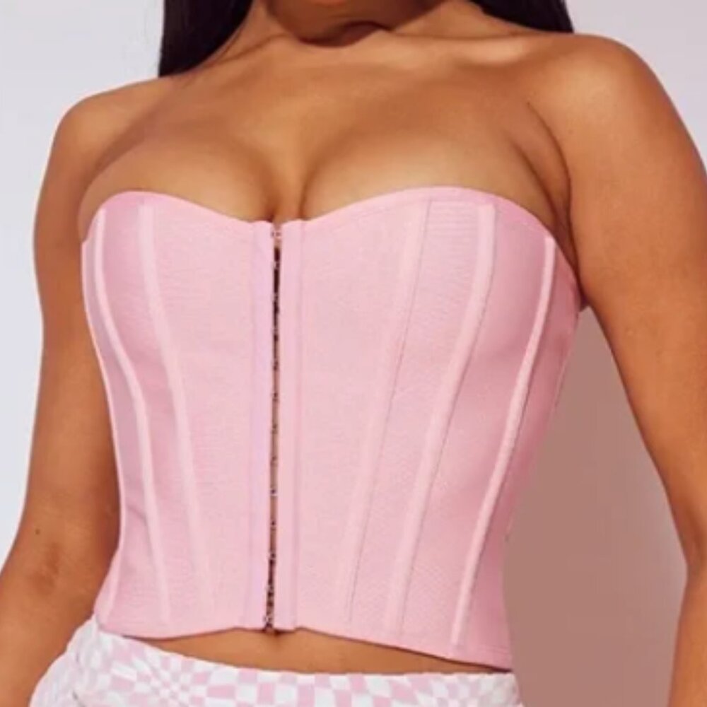 PrettyLittleThings Dusty pink bandage dip hem bust cup corset - NWT